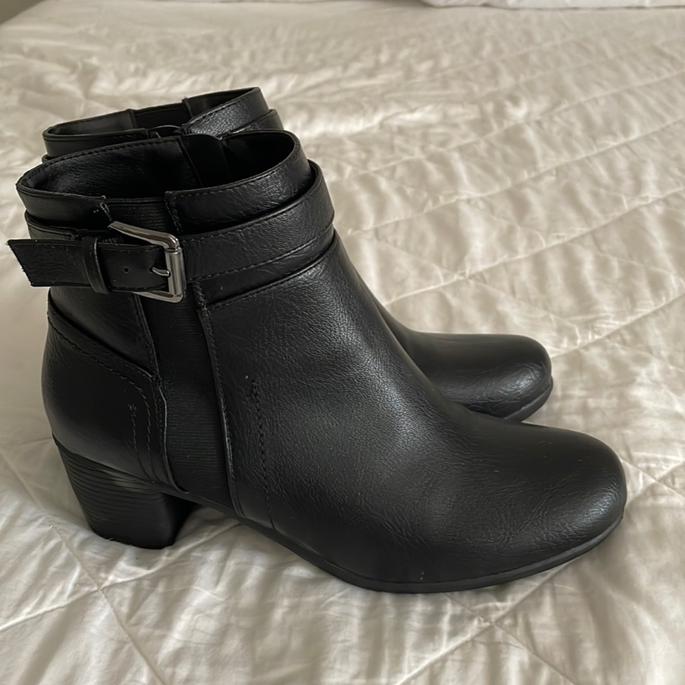 Black boots 👢